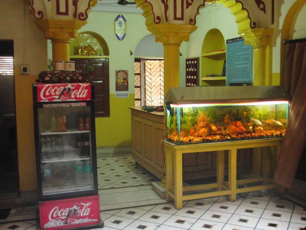 ורנאסי Shivakashi Guest House מראה חיצוני תמונה