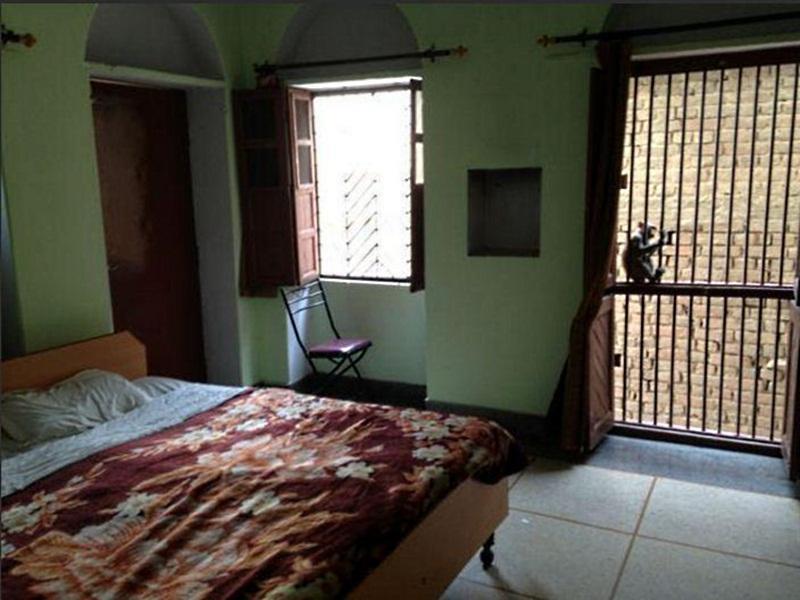 ורנאסי Shivakashi Guest House מראה חיצוני תמונה